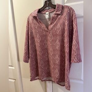 NWOT Sew in Love V Neck 3/4 sleeve top mauve in color